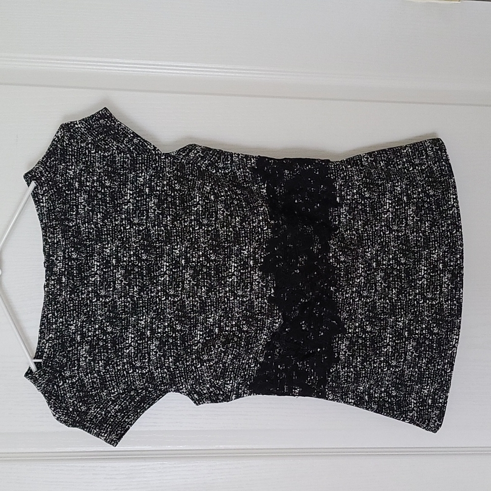 7th Avenue no sleeve top